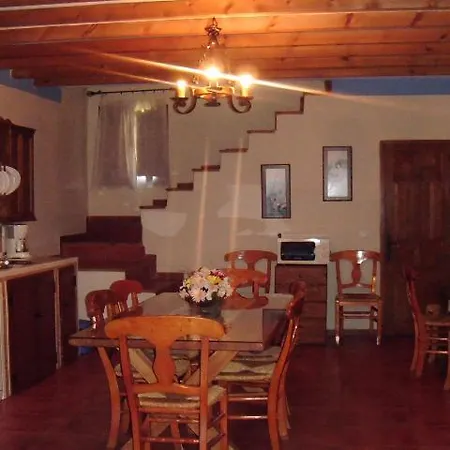 In Almachar - 104697 Otel 2*