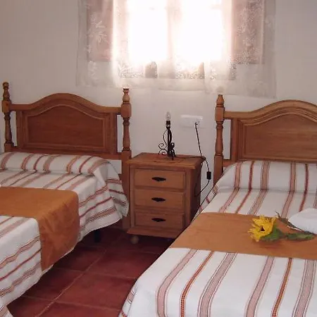 Otel In Almachar - 104697 Moclinejo